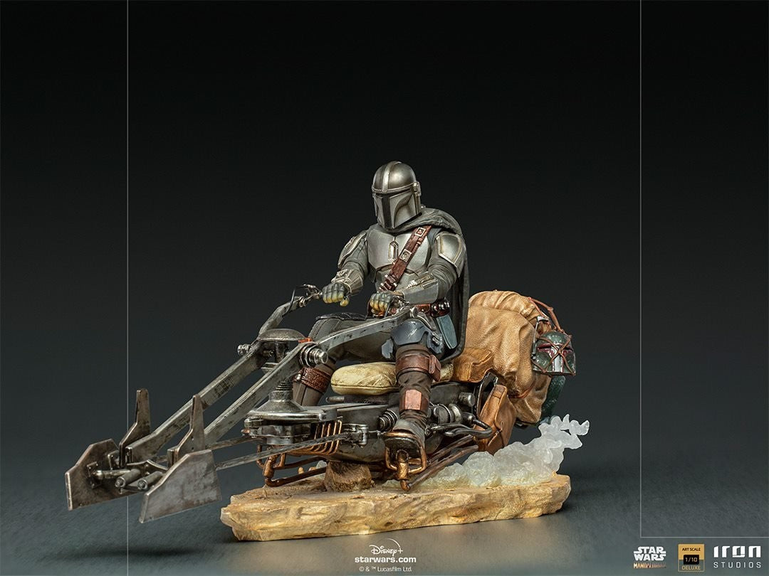 Star Wars The Mandalorian Deluxe Art Scale Statue 1/10 Mandalorian on Speederbike 18 cm