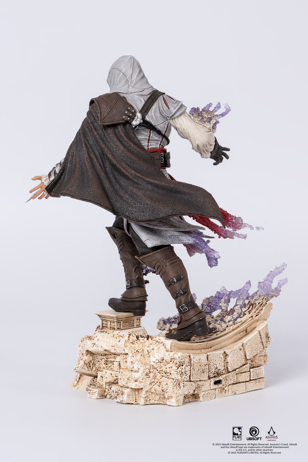 Assassin’s Creed Animus Ezio 1/8 Scale Statue