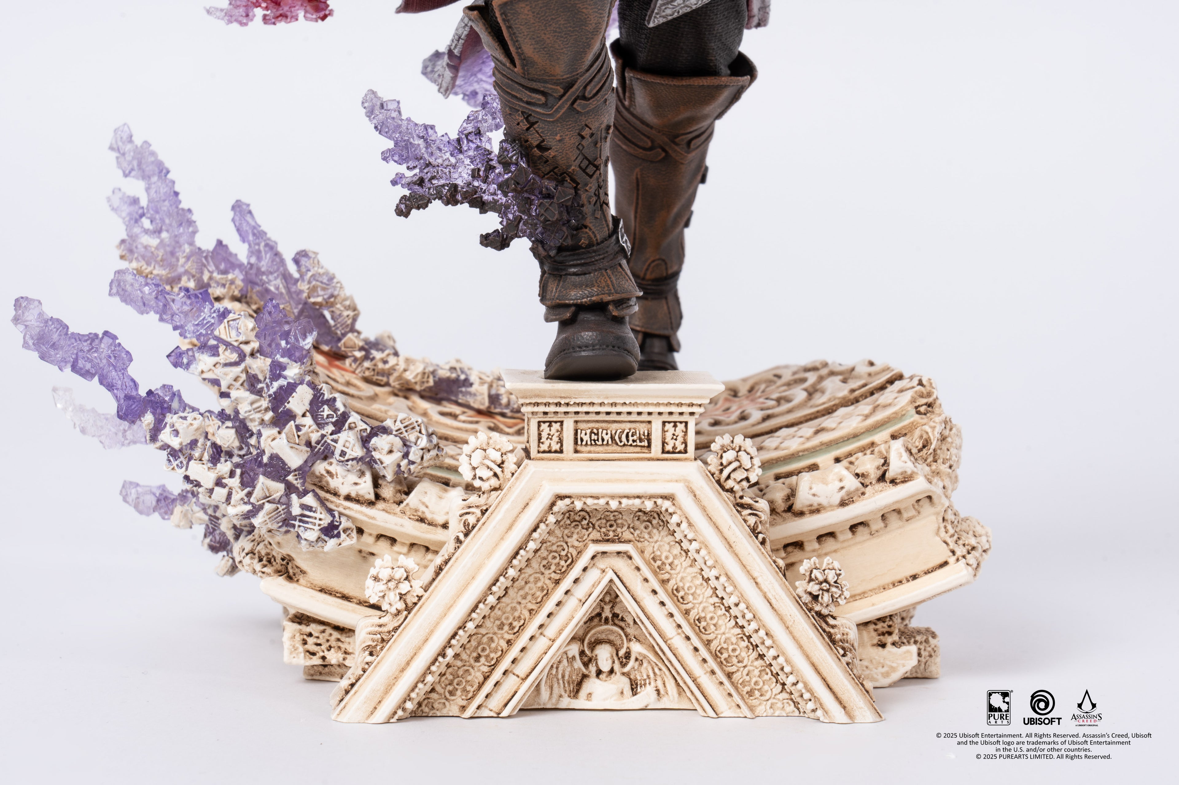 Assassin’s Creed Animus Ezio 1/8 Scale Statue