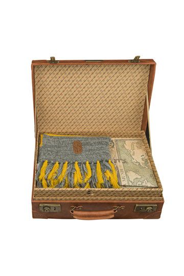 Fantastic Beasts Replica 1/1 Newt Scamander Suitcase Limited Edition