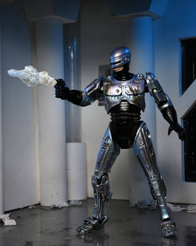 ULTIMATE ROBOCOP - Battle Damaged w/Chair - Action Figure 20cm