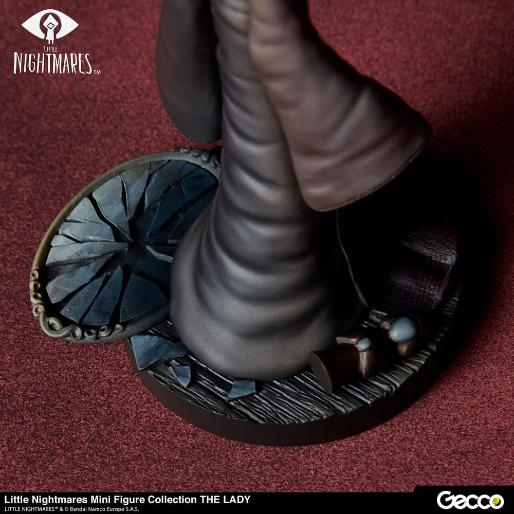 Little Nightmares Statue PVC The Lady 11 cm
